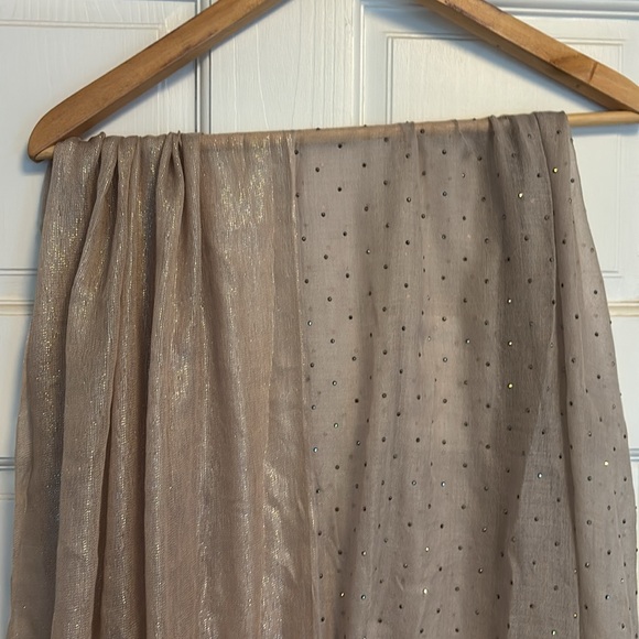 LORO PIANA beige Embroidered Cashmere & Silk Scarf - Picture 5 of 11